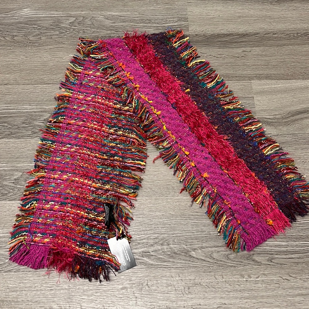 Cornillon Women’s Multicolor Shaggy Scarf - NWT